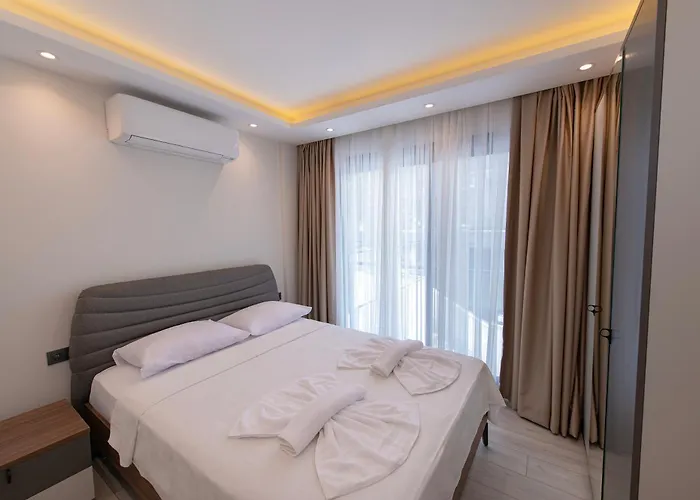 Calis Suites Family Only