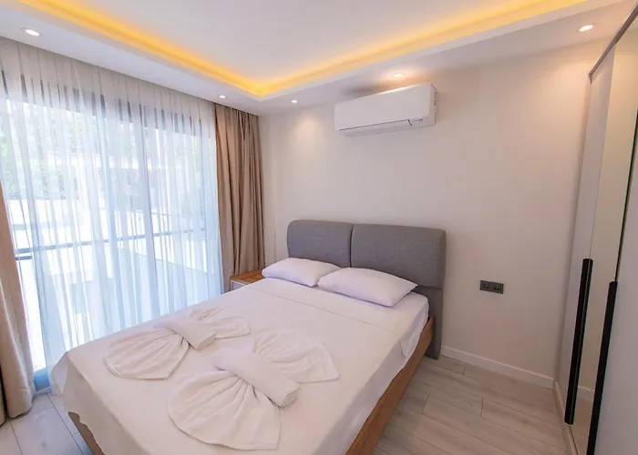 Calis Suites Family Only