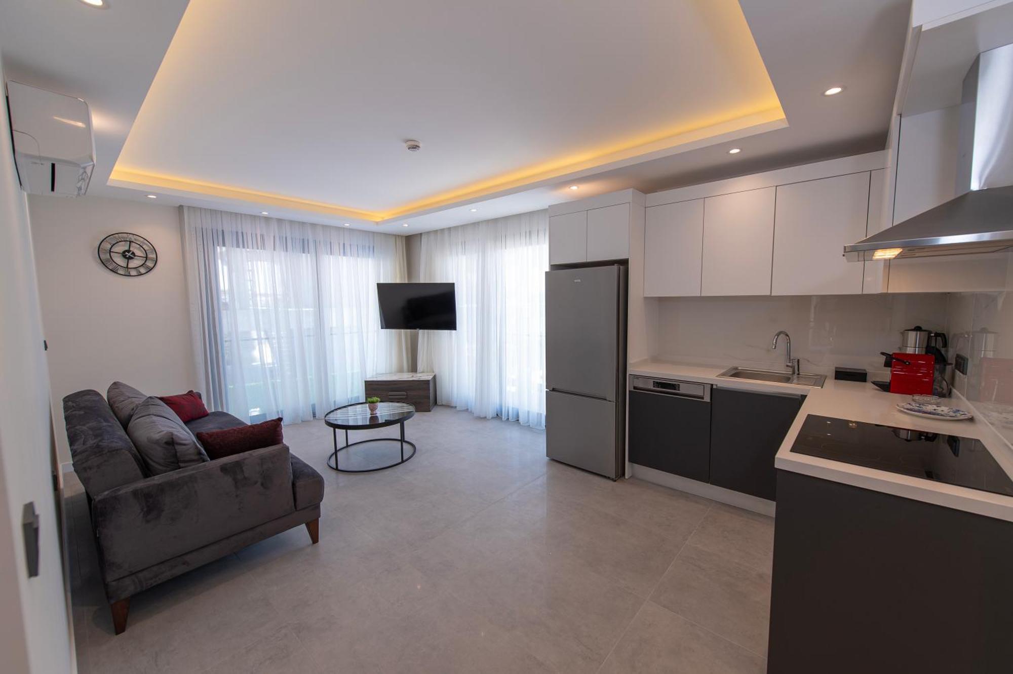 Apartment Calis Family Only